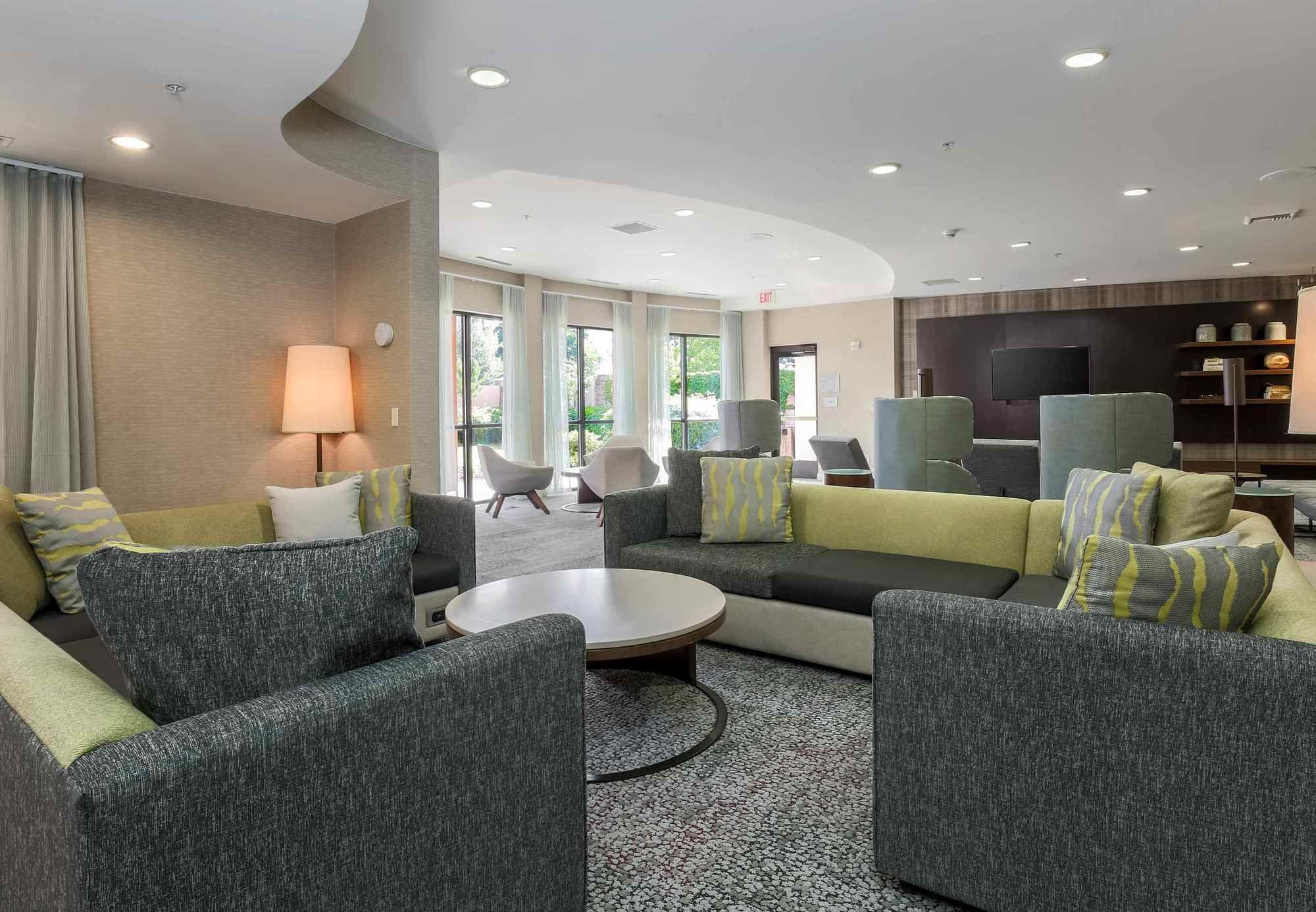Courtyard By Marriott Roseville Galleria Mall/Creekside Ridge Drive Εξωτερικό φωτογραφία
