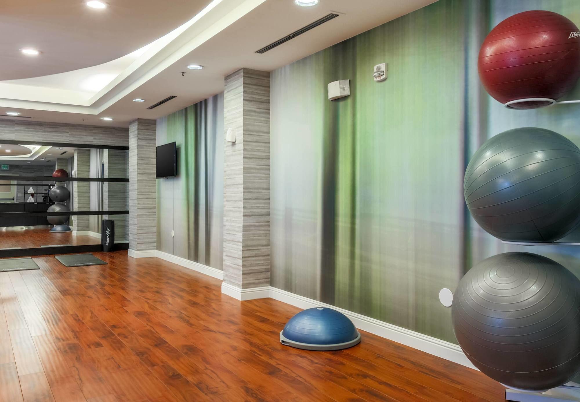 Courtyard By Marriott Roseville Galleria Mall/Creekside Ridge Drive Εξωτερικό φωτογραφία