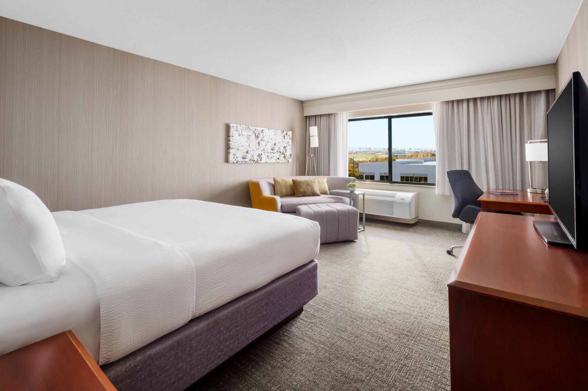Courtyard By Marriott Roseville Galleria Mall/Creekside Ridge Drive Εξωτερικό φωτογραφία