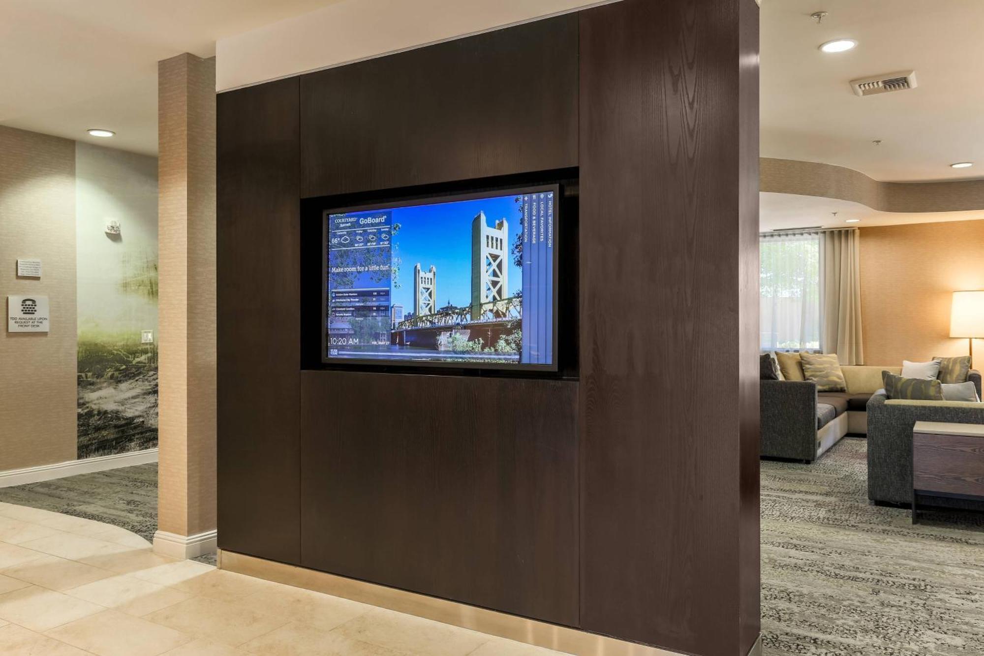 Courtyard By Marriott Roseville Galleria Mall/Creekside Ridge Drive Εξωτερικό φωτογραφία